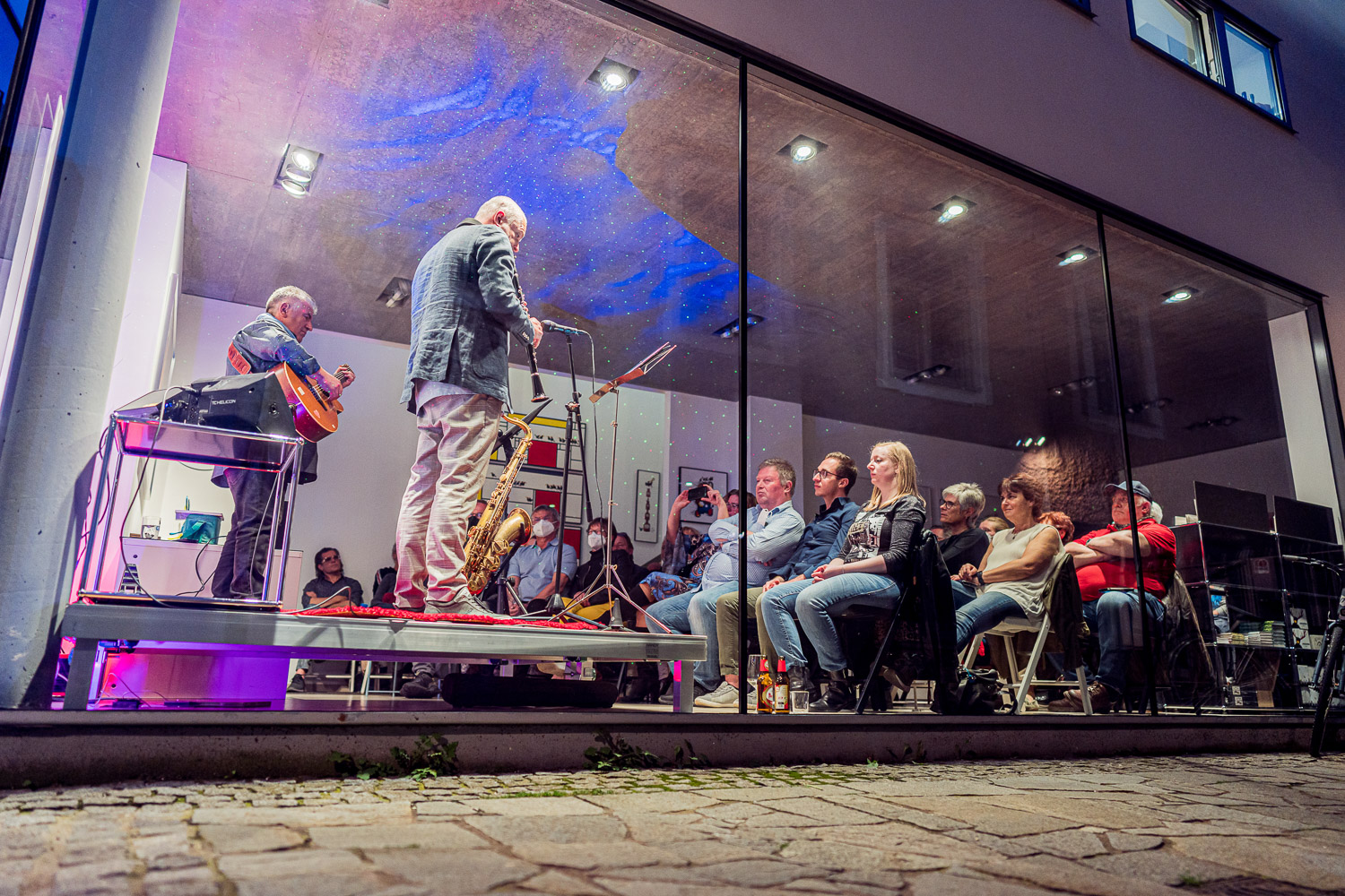 Fotograf Taro Ebihara - Marko Govorčin - Herb Berger - Charity Konzert - Galerie Ferner - 15.04.2022
