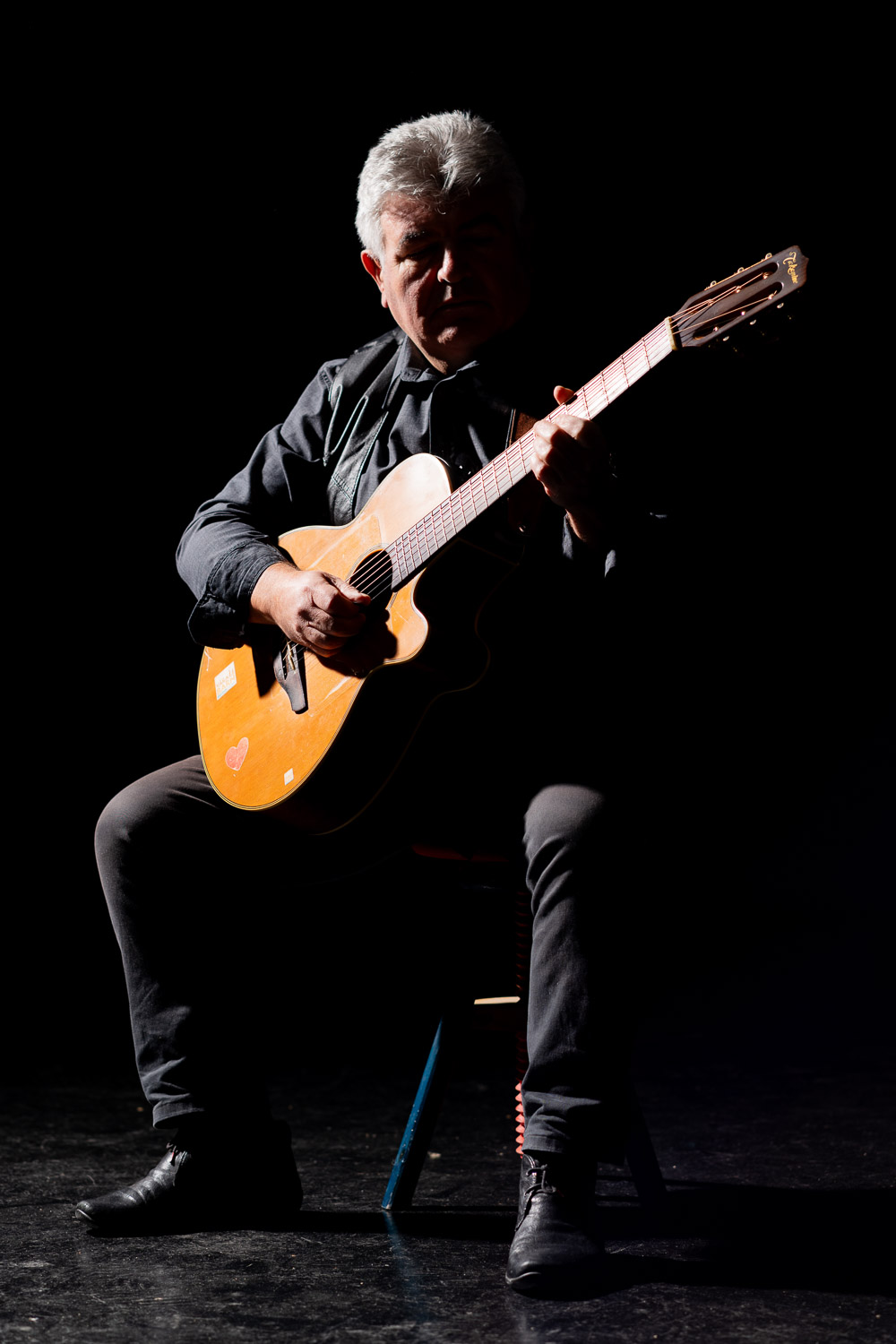 Fotograf Taro Ebihara - Studio Hannes Auer - Marko Govorčin - Portrait - 18.12.2023